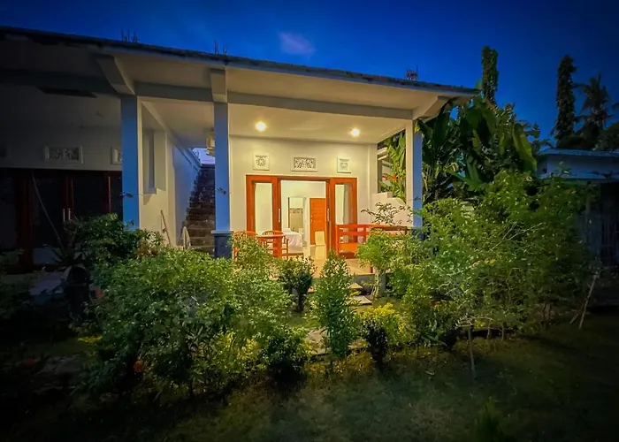 Rumah Diyah 4* アメッド