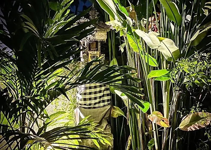 ベッド・アンド・ブレックファスト Rumah Diyah アメッド
